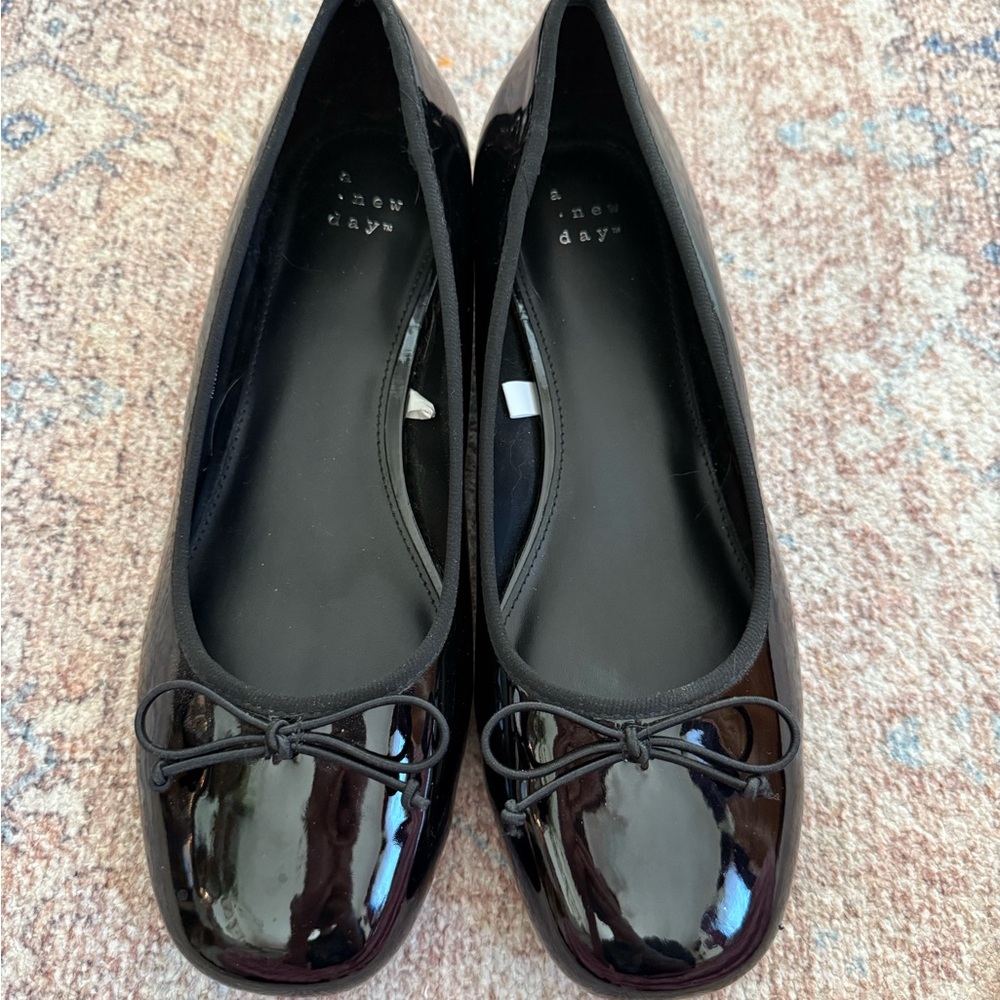 A New Day Women's Glossy Black Flats